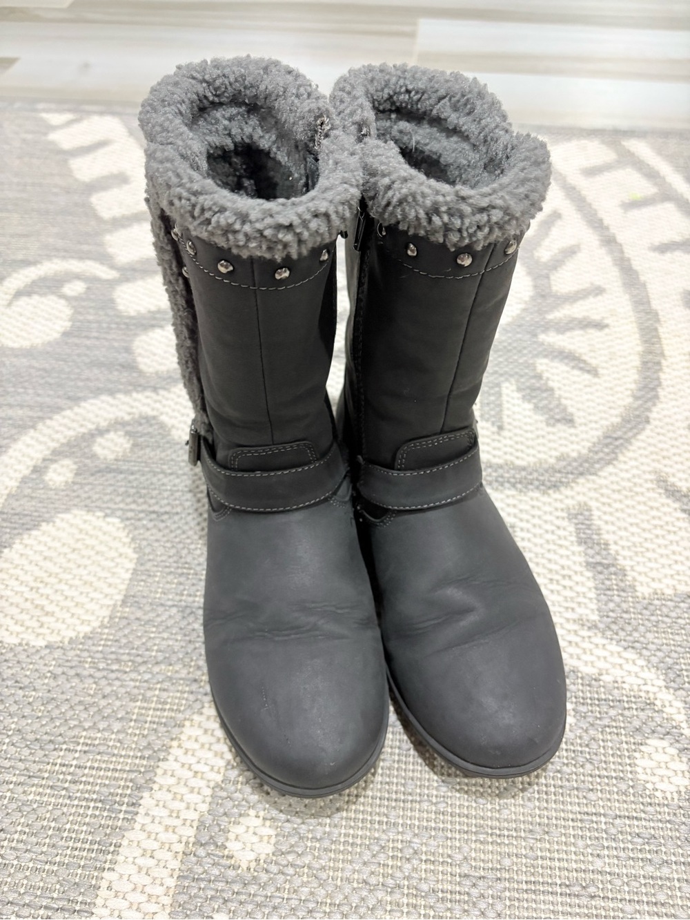Grey Faux-Shearling Mid-Calf Winter Boots